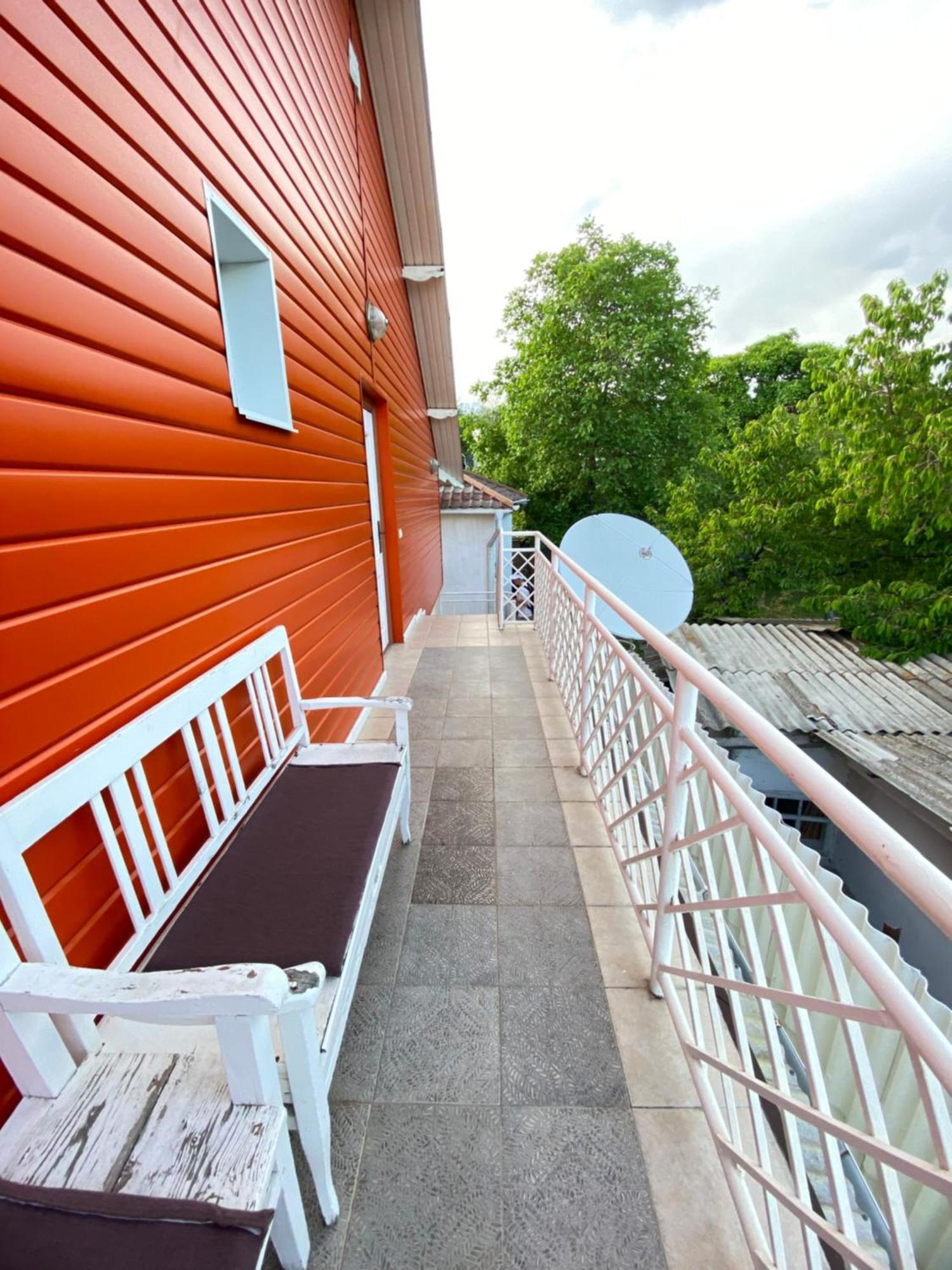 Osobyi Guest House Cholpon-Ata Exterior foto